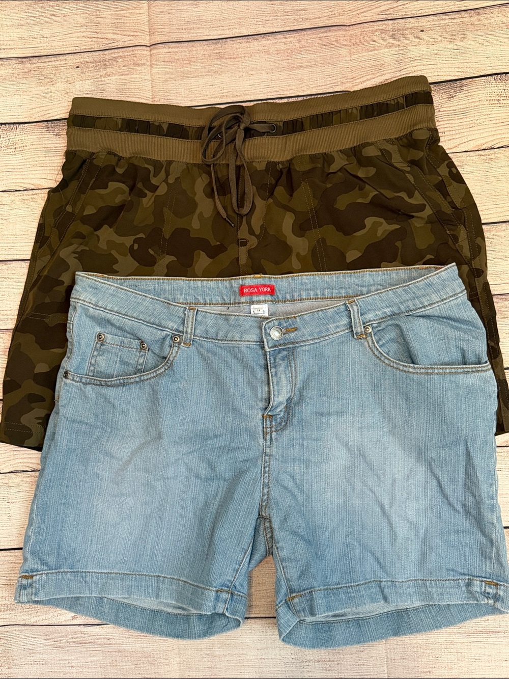 🇺🇸🇺🇸🇺🇸3 for 12$🇺🇸🇺🇸🇺🇸Ladies Shorts Bundle Women's Casual-14